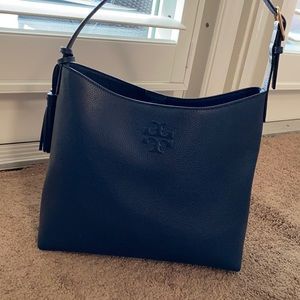 Tory Burch Thea Hobo